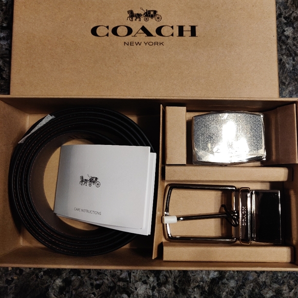 Brand New Coach Newyork Belt Gift set - Picture 2 of 4